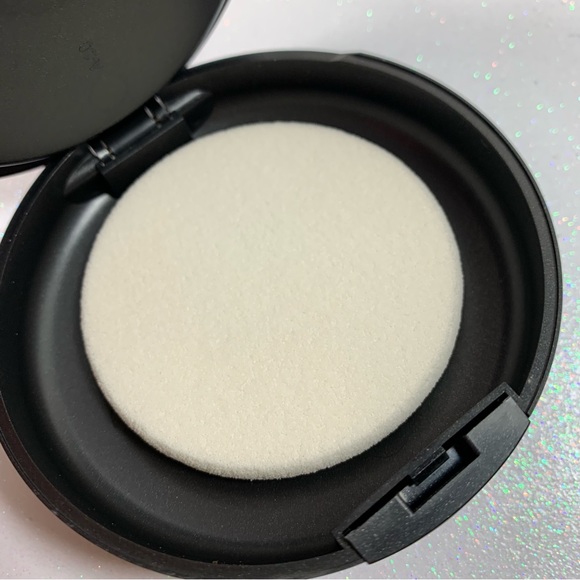 Studio Fix Powder Plus Foundation C2 BNIB - Picture 5 of 5